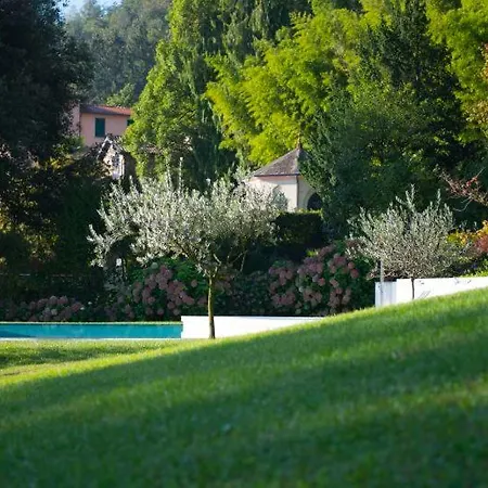 Villa Sleeps 13 Pool Wifi *